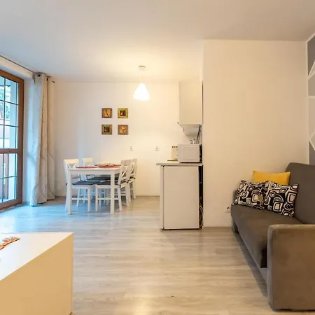 Διαμέρισμα Spokojna Przystan W Centrum Z Prywatnym Parkingiem - By Spaceapart *